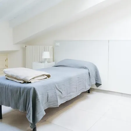 ホステル Luogo Comune ブレシア